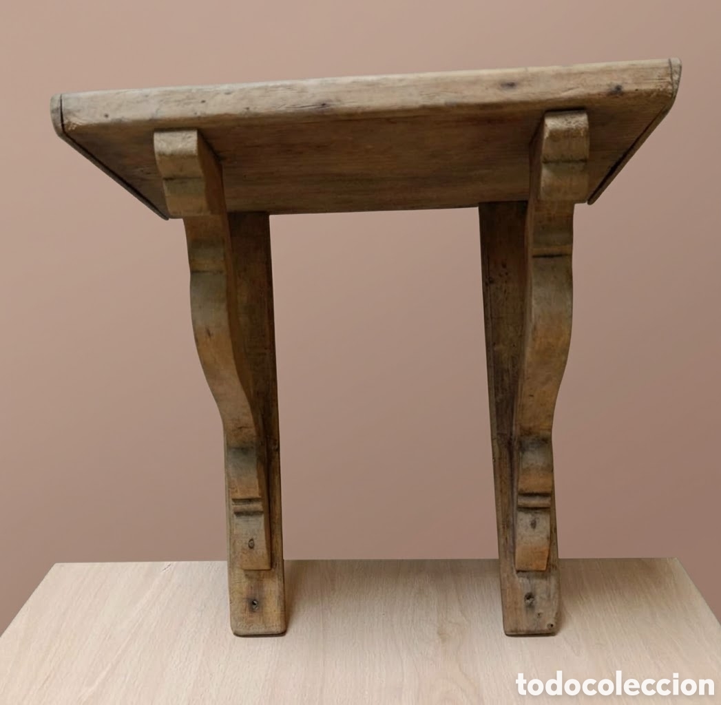 Antiques: Repisa de pared r&uacute;stica de madera maciza tallada - Antigua / Vintage