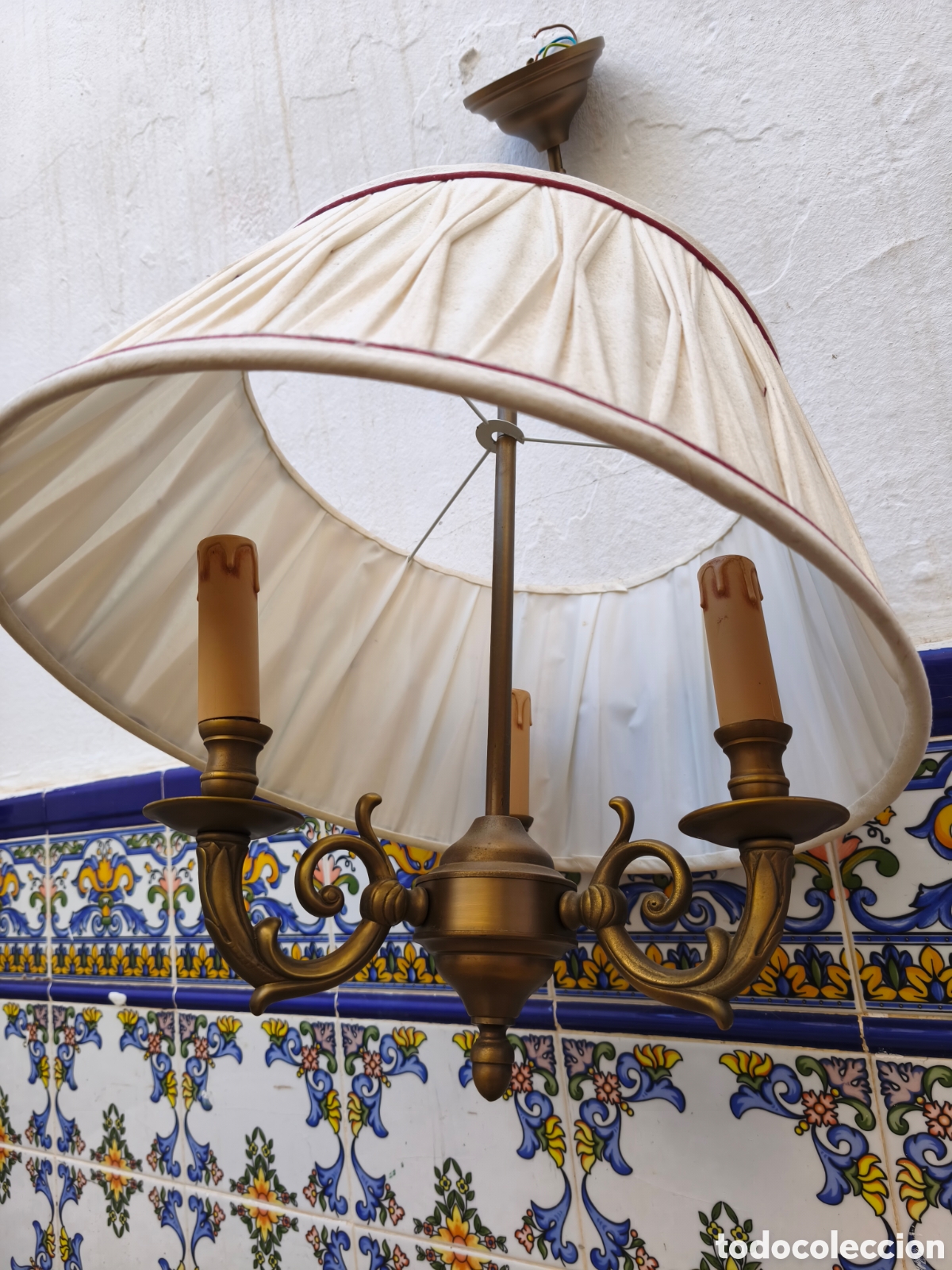 Antig&uuml;edades: Lampara de pared con tres brazos - Foto 2