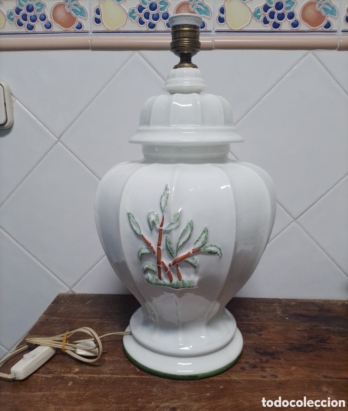 Antig&uuml;edades: Lampara ceramica motivos bamb&uacute;. - Foto 4