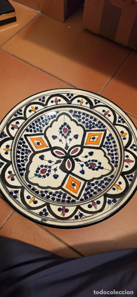 Antig&uuml;edades: Precioso y antiguo plato hondo marroqui pintado a mano y firmado