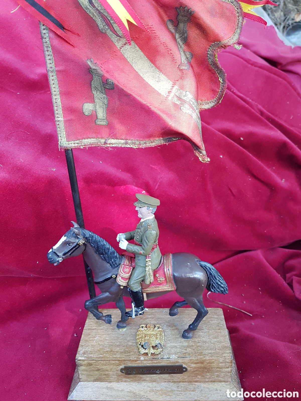 Antiguidades: ESPECTACULAR Y ANTIGUA FIGURA DE PLOMO DE FRANCO A CABALLO CASA DEL GENERAL&Iacute;SIMO DEL PARDO