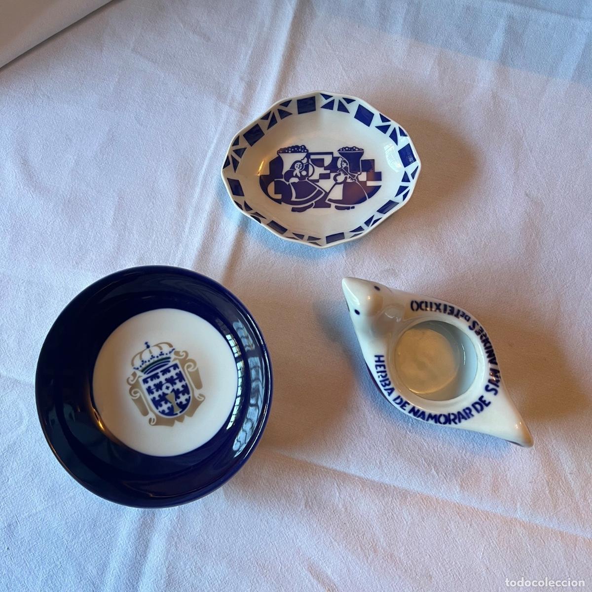 Antiguidades: Lote de 3 piezas de porcelana gallega. Amuleto San Andr&eacute;s Sargadelos, cu&ntilde;o G.G. y platillo Galos.