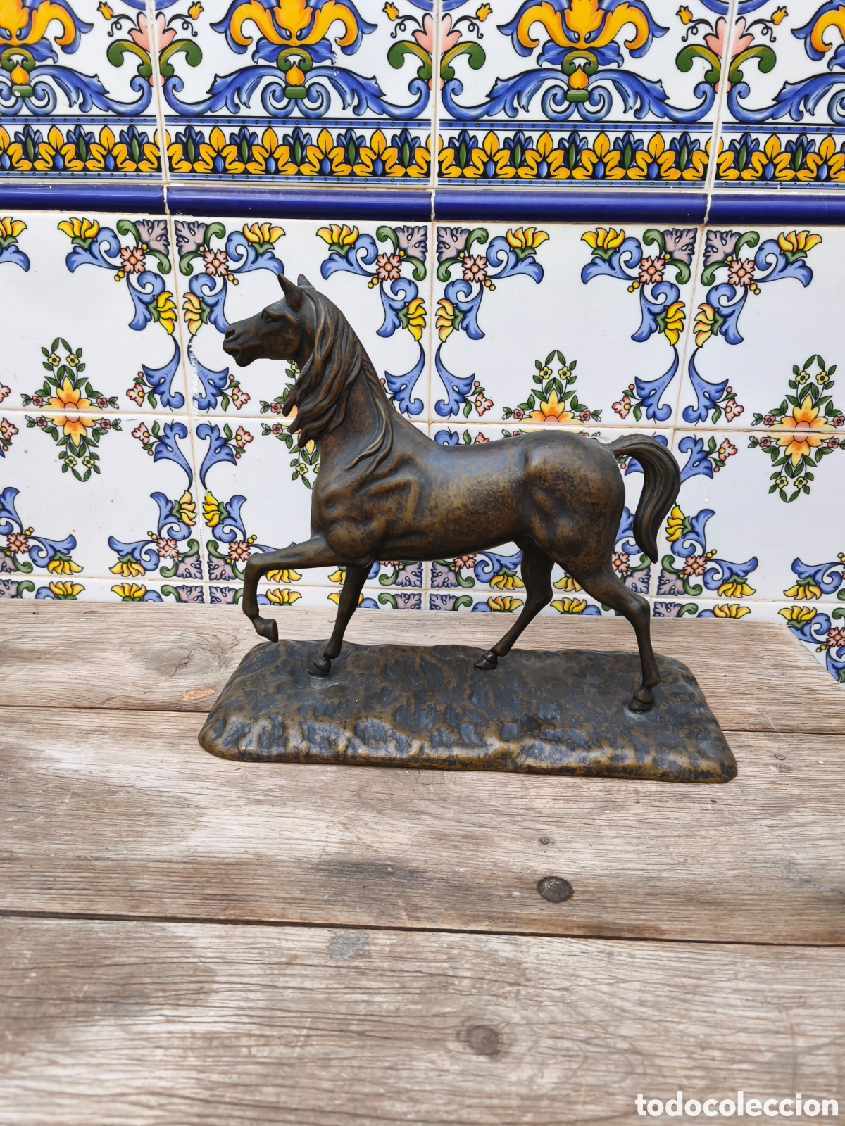 Antiguidades: Caballo regula en buen estado