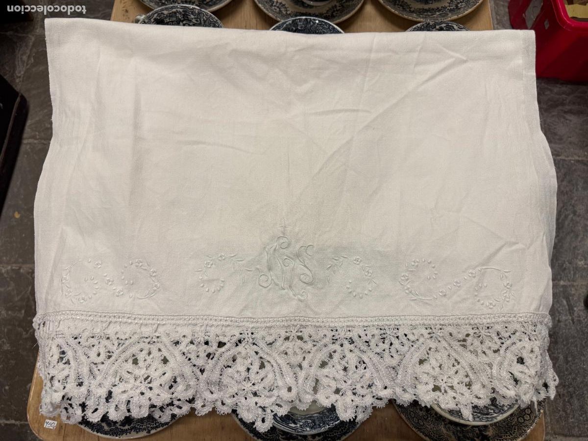 Antig&uuml;edades: ANTIGUA TOALLA CON JHS BORDADO - RELIGIOSO - MEDIDA 60X150 CM