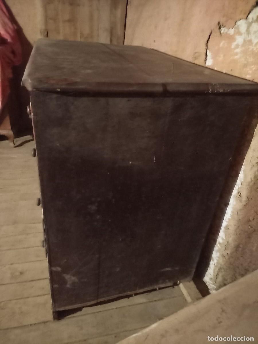 Antig&uuml;edades: C&oacute;moda antigua para restaurar - Foto 2