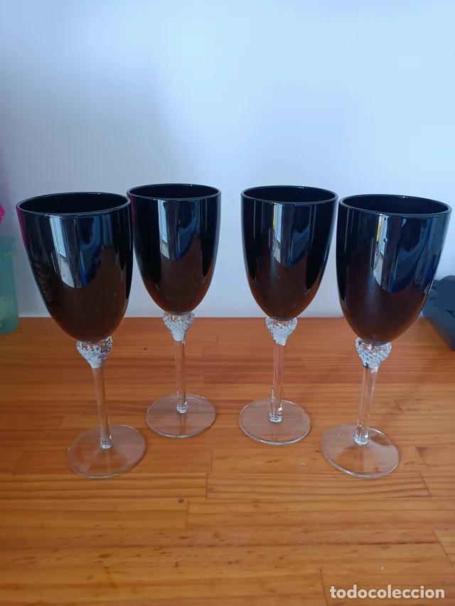 Oggetti Antichi: Cuatro copas de cristal negro