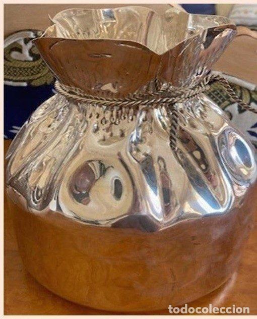Antiquit&eacute;s: Bolsa saco decorativa plateada Almaz&aacute;n