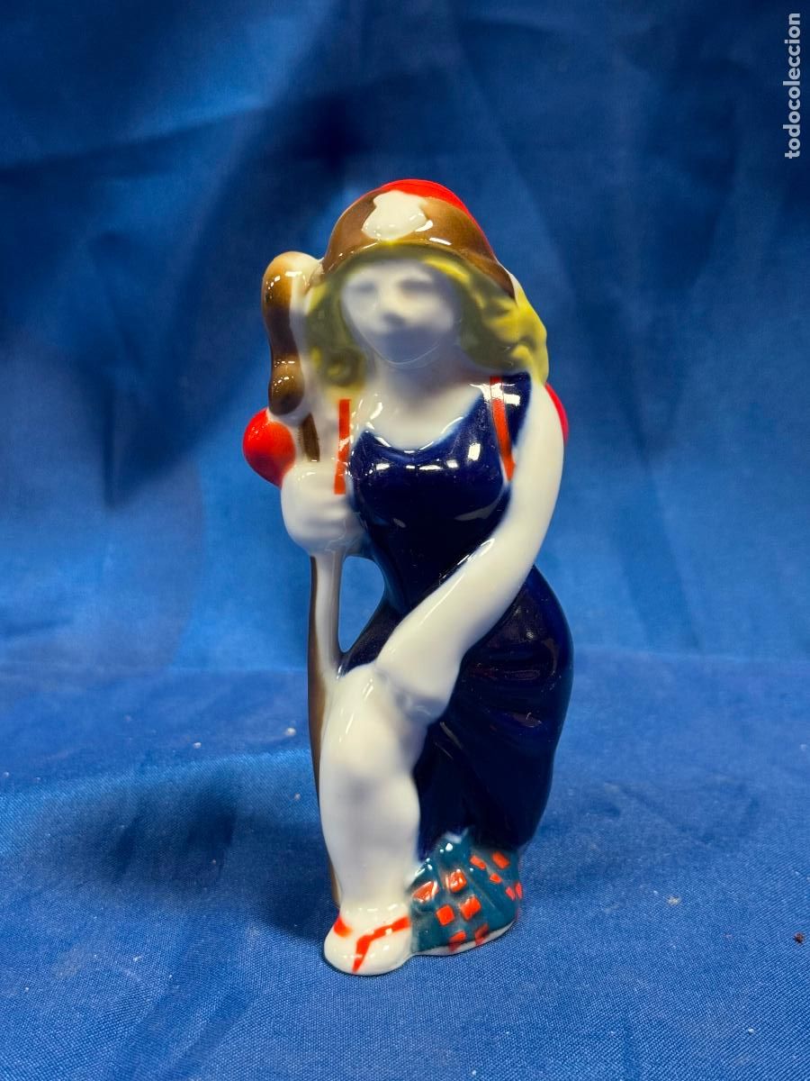 Antiquit&eacute;s: FIGURA EN PORCELANA DE SARGADELOS. PEREGRINA camino de santiago
