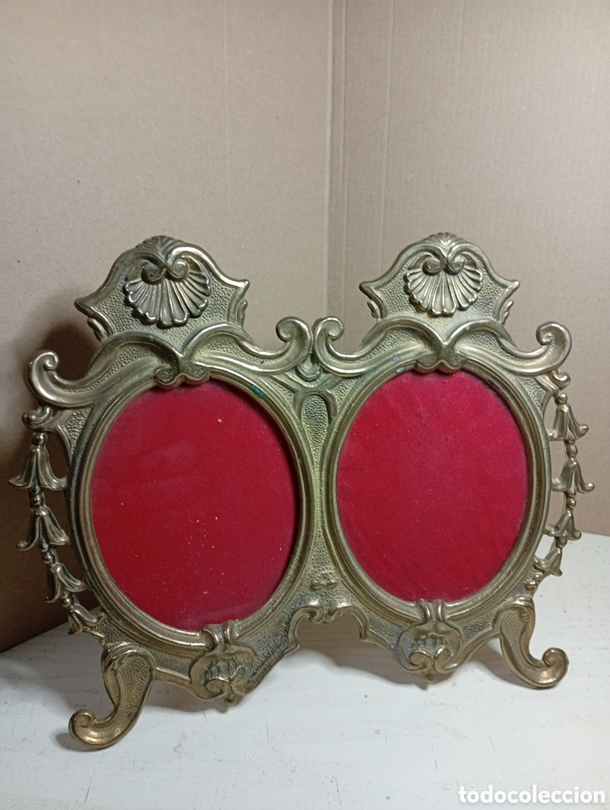 Antiquit&eacute;s: Porta fotos doble es de bronce