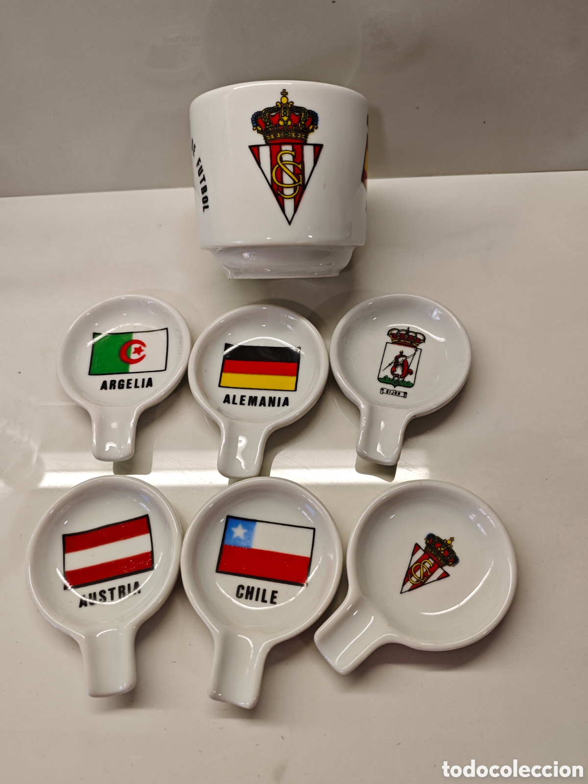 Antig&uuml;edades: Ceniceros del mundial 82 - Foto 3