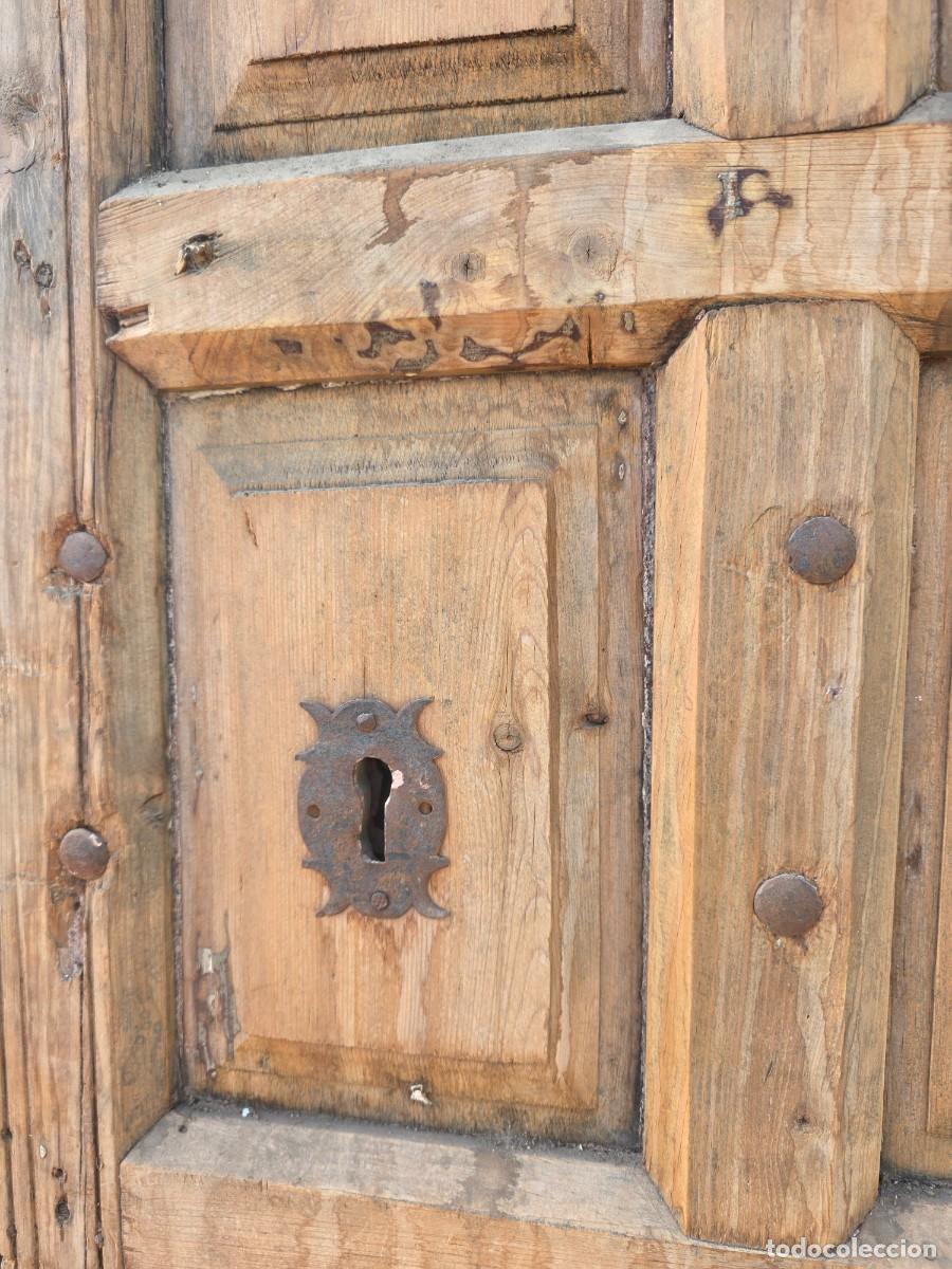 Antig&uuml;edades: Puerta doble antigua de interior - Foto 4