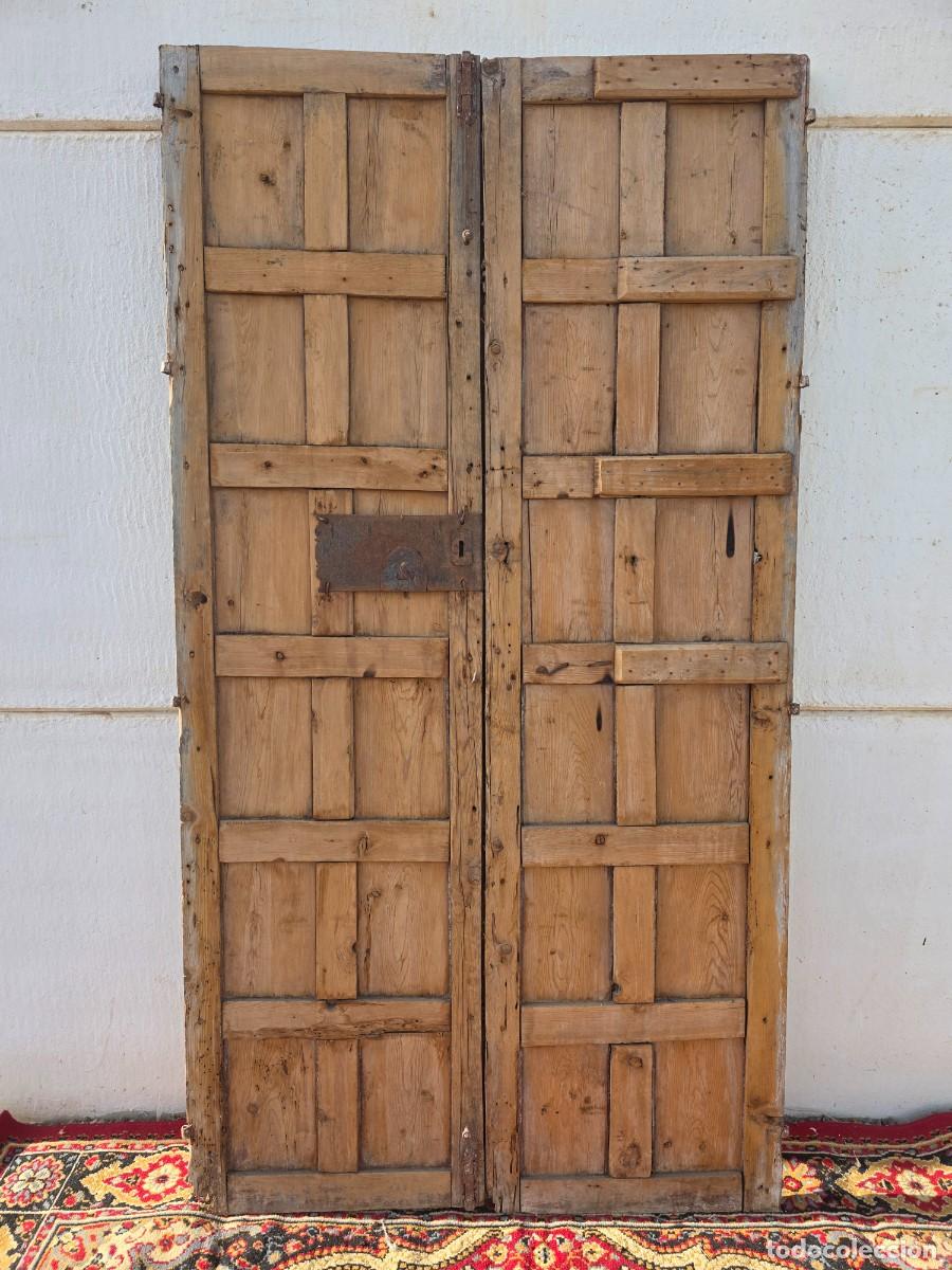 Antig&uuml;edades: Puerta doble antigua de interior - Foto 6