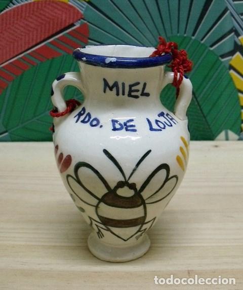 Antiguidades: Bote Tarro Cer&aacute;mica Miel Recuerdo Loja - Granada - Pintado a mano Hand painted