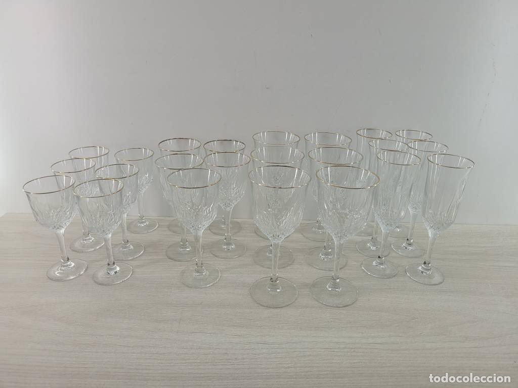 Antig&uuml;edades: JUEGO 22 COPAS CRISTAL - Foto 2