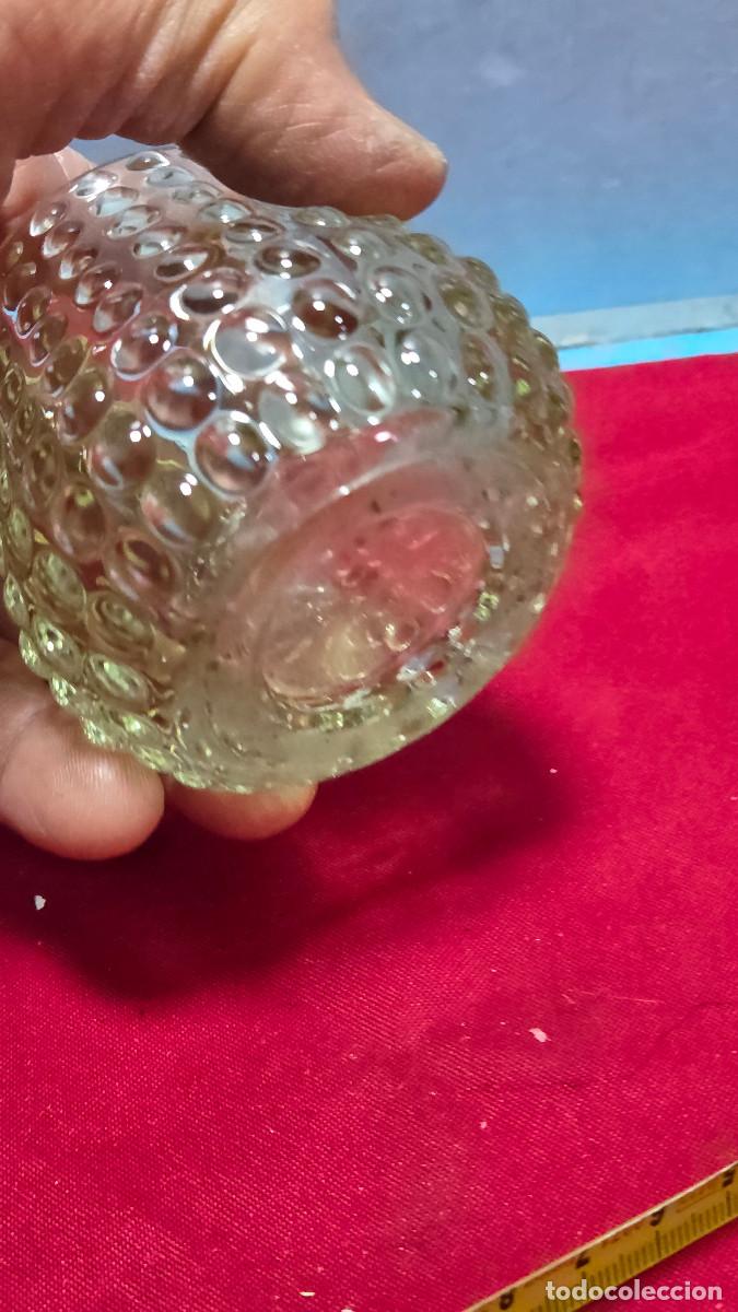 Antig&uuml;edades: vaso de cristal de roca verde - Foto 3