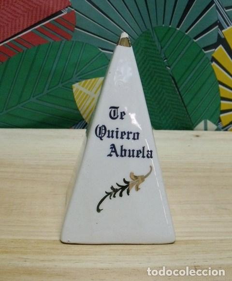 Antig&uuml;edades: Pir&aacute;mide Cer&aacute;mica Te Quiero Abuela - Detalles en Oro
