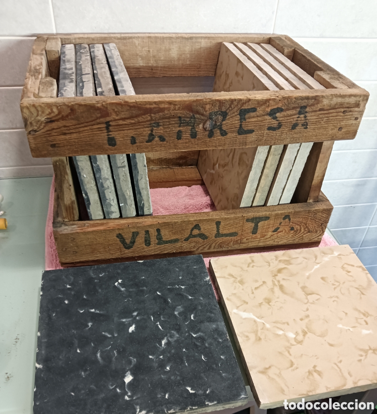 Antig&uuml;edades: 10 baldosas hidr&aacute;ulicas a&ntilde;os 40 con caja original