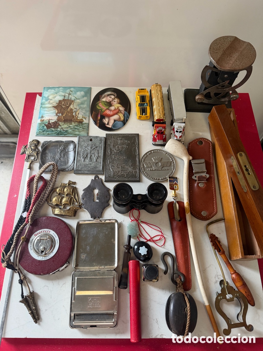 Antiques: Lote de Antig&uuml;edades y Coleccionismo