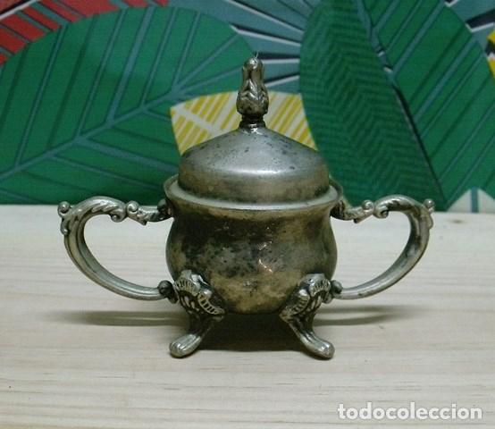 Antiques: Antiguo Azucarero Metal