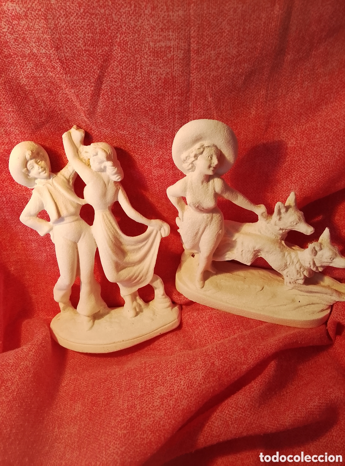 Antiguidades: Pareja de Esculturas Art D&eacute;co Vintage - Dama con Galgos Rusos y Bailarines