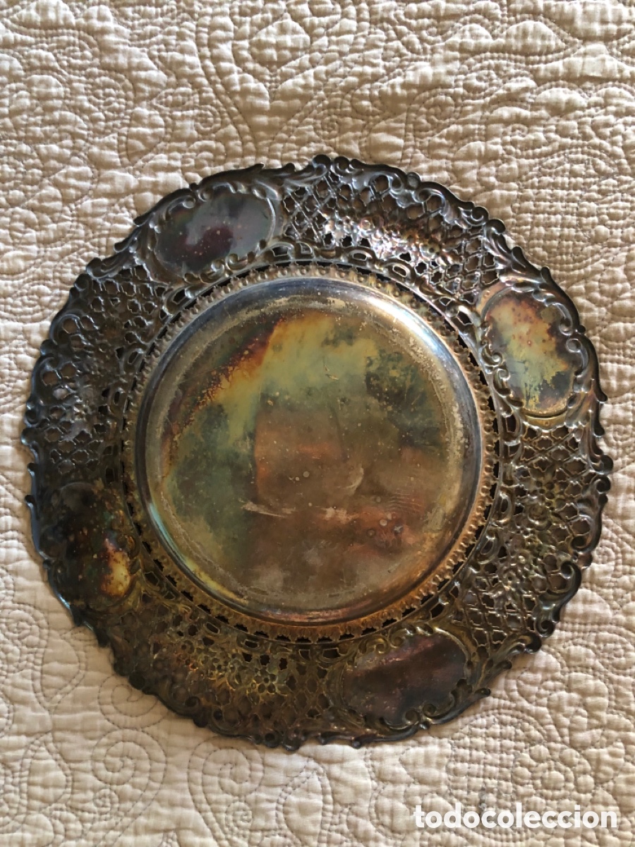 Antig&uuml;edades: Bajo plato, bandeja (ver fotos)