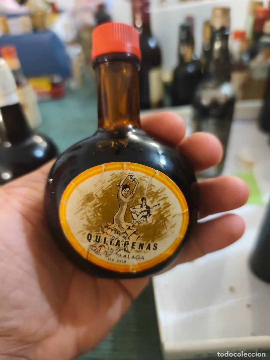 Antig&uuml;edades: Quitapenas m&aacute;laga botellita
