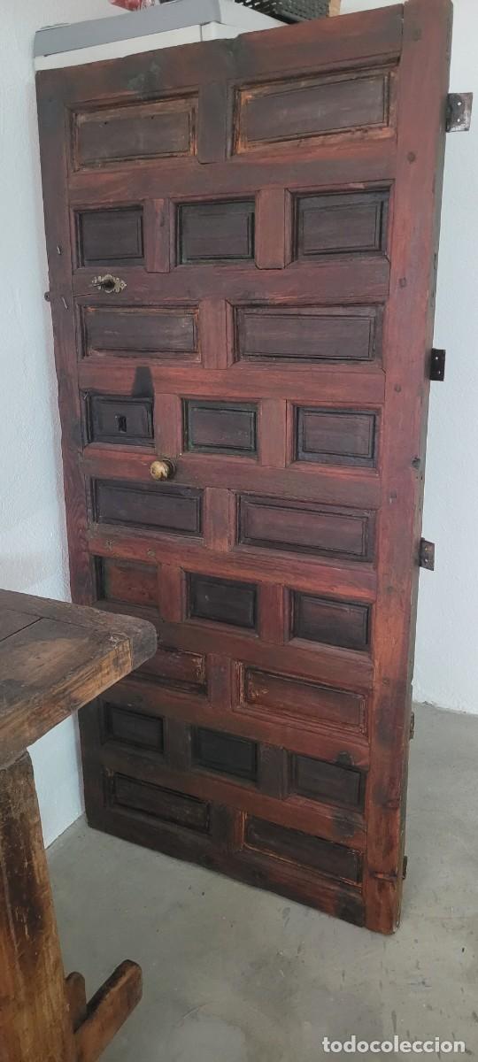 Antiquit&eacute;s: Puerta cuarterones antigua