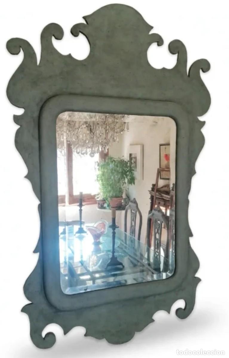 Antiques: Antiguo espejo, cornucopia cl&aacute;sica, estilo gustaviano. 92x58 cm