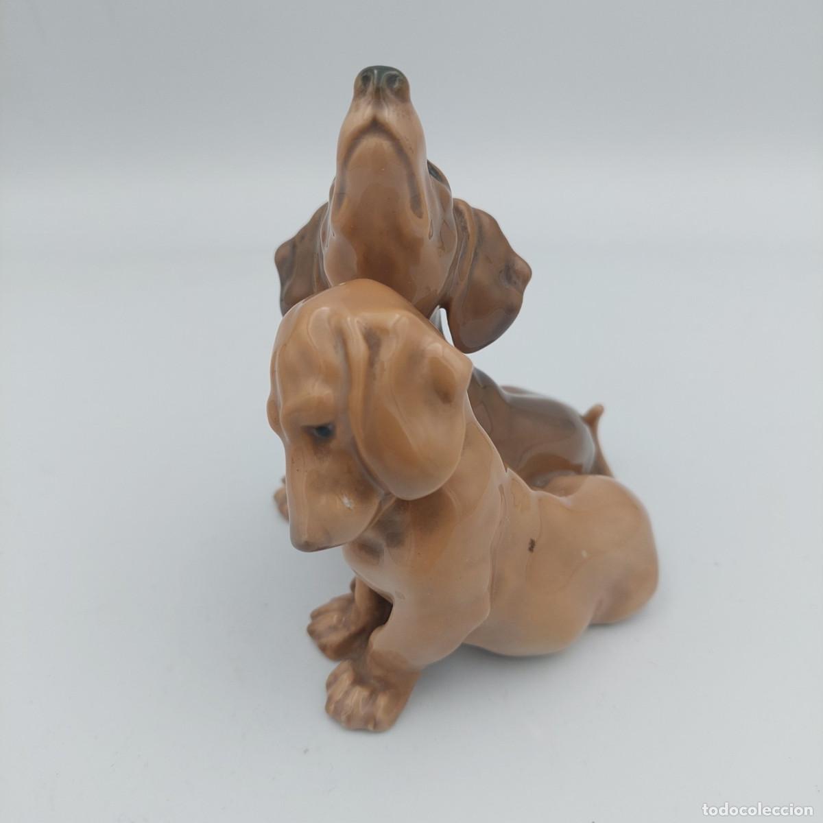 Antig&uuml;edades: Figura de porcelana danesa Bing & Grondahl perros