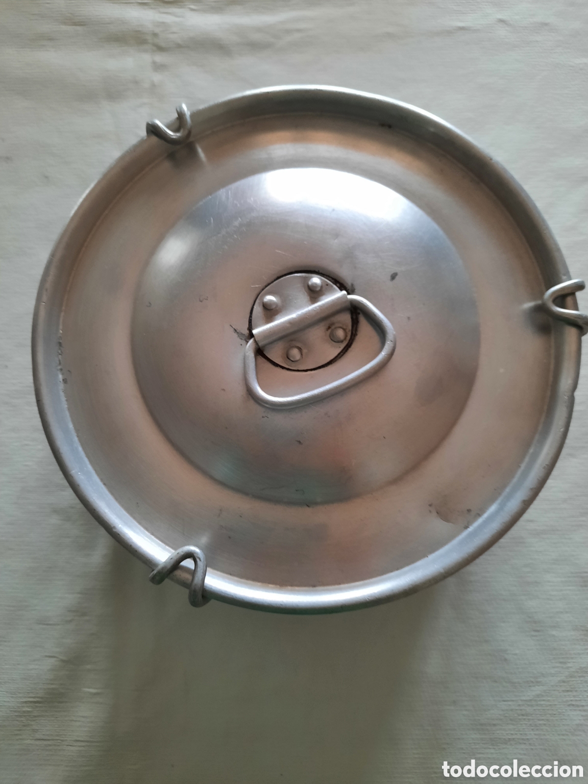 Antiguidades: Fiambrera o tartera de aluminio antigua