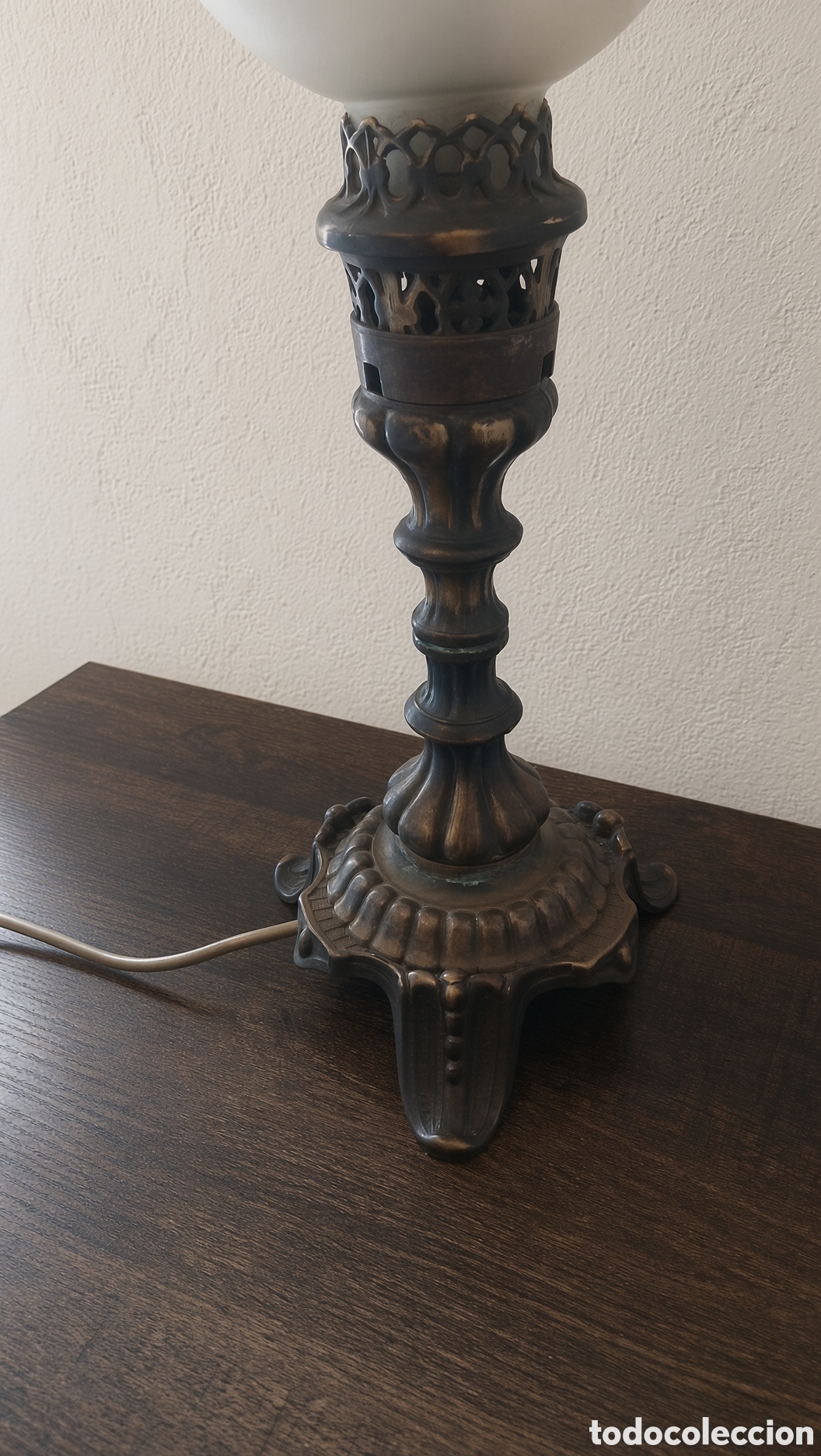 Antig&uuml;edades: L&aacute;mpara de mesa antigua - Foto 4
