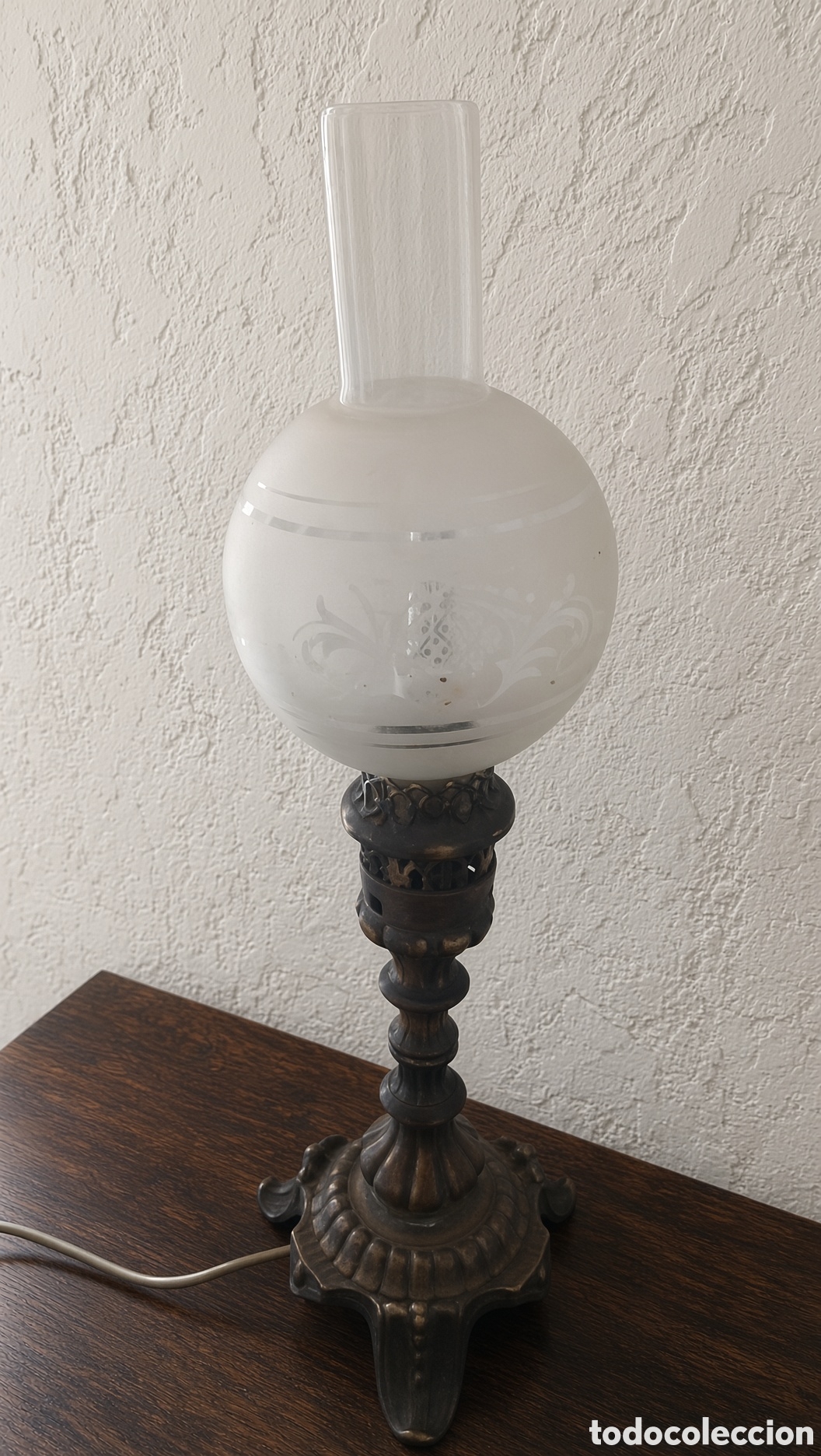 Antig&uuml;edades: L&aacute;mpara de mesa antigua - Foto 6