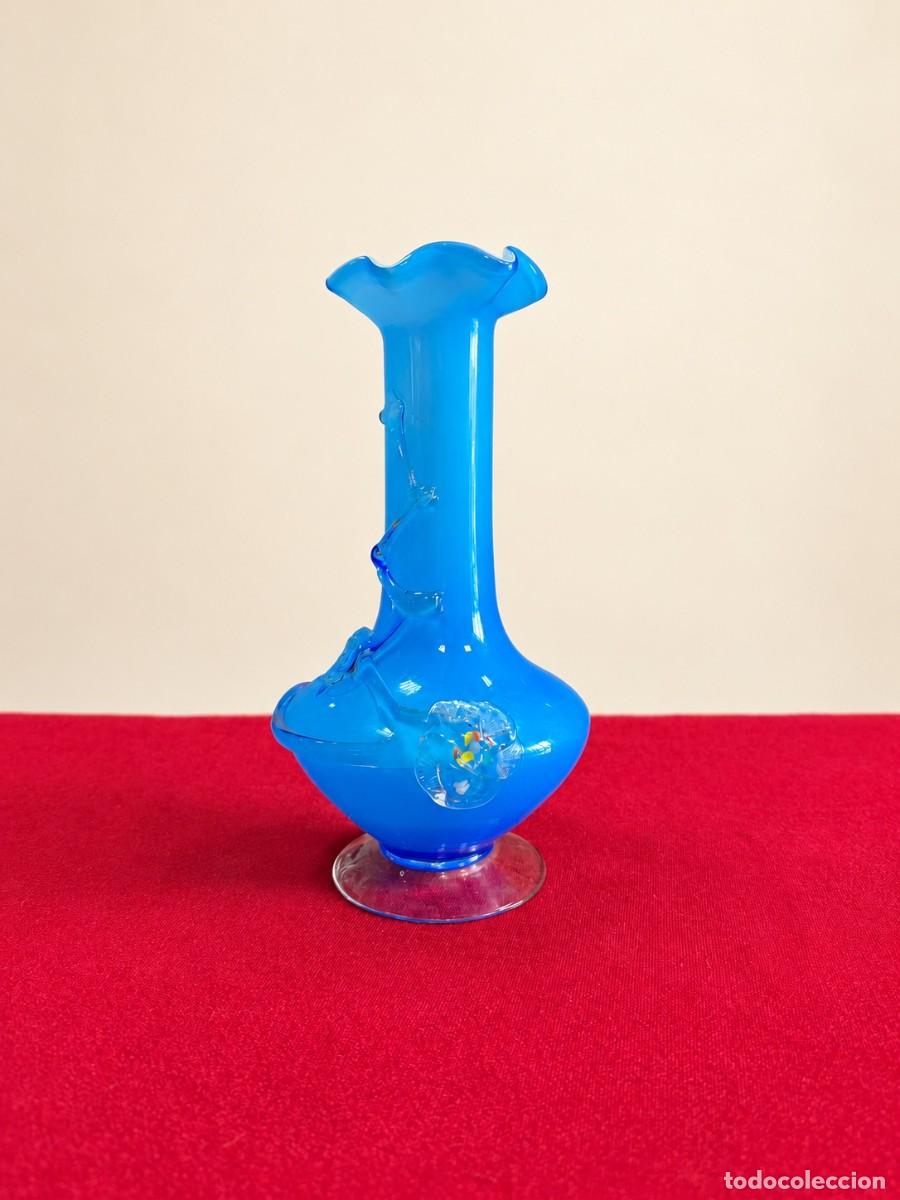 Oggetti Antichi: Jarr&oacute;n de cristal azul con aplicaciones