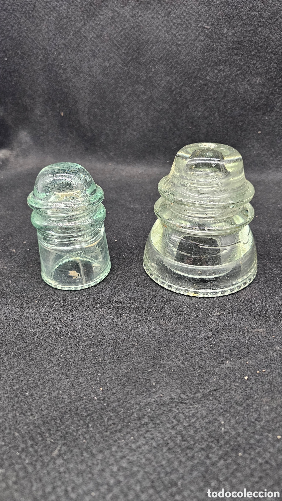Antiques: antiguas j&iacute;caras o aisladores de vidrio para postes el&eacute;ctricos y telegr&aacute;ficos