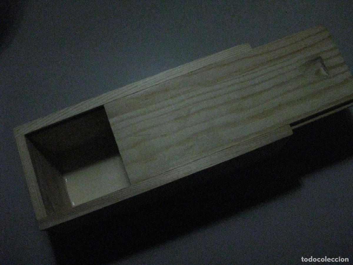 Antig&uuml;edades: TRES CAJAS-PLIMIER DE MADERA - 165 X 68 X 60 mm