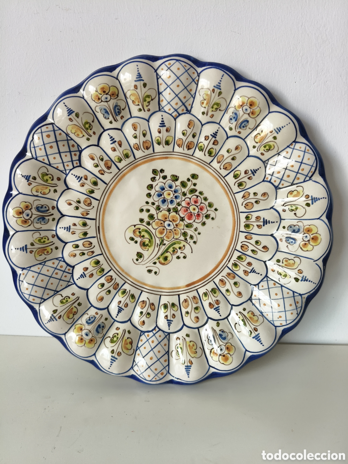 Antiquit&eacute;s: Antiguo plato Espa&ntilde;ol en cer&aacute;mica Conde de Talavera