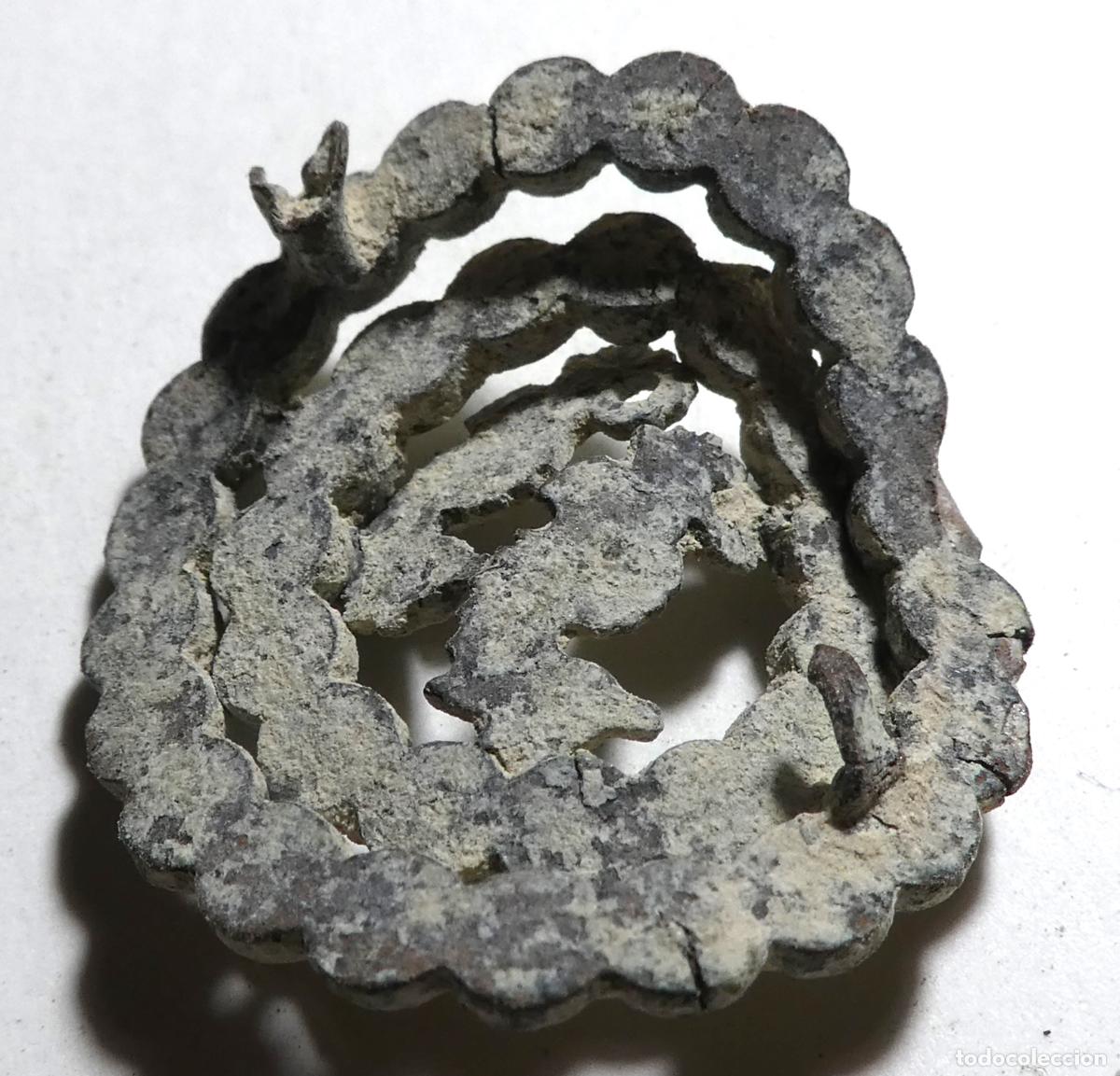 Antig&uuml;edades: Antiguo broche con dos caballitos de mar, para restaurar - Foto 2