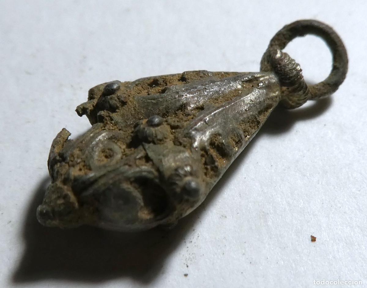 Antig&uuml;edades: Antiguo amuleto &rdquo;Bulla&rdquo; de plata - Foto 2