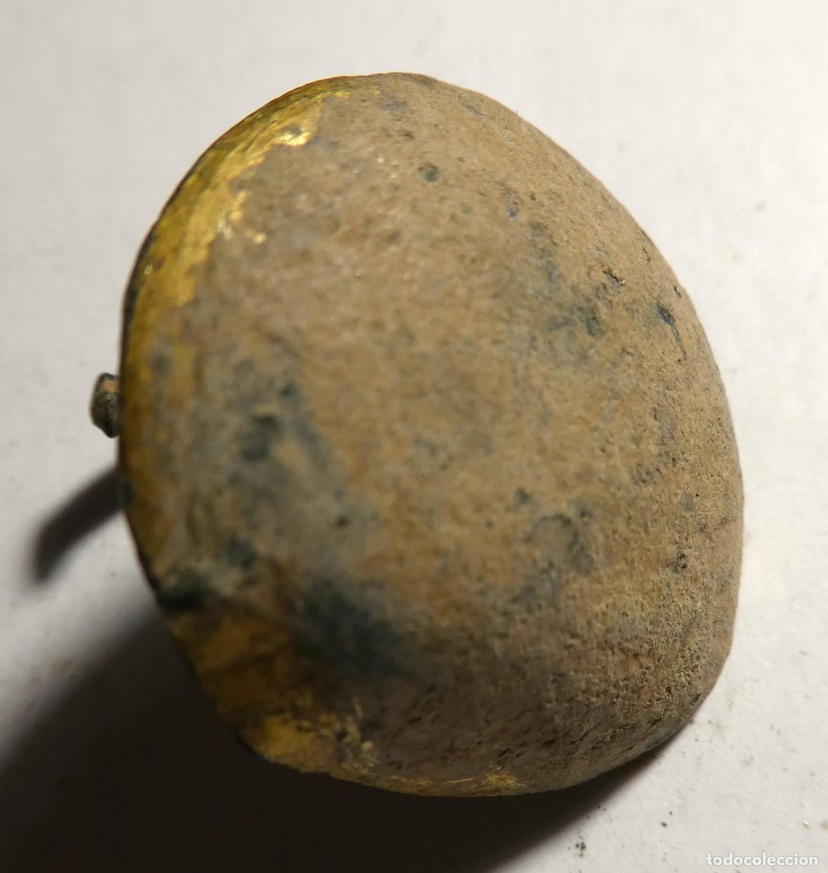 Antig&uuml;edades: Antiguo clavo chapado en oro - Foto 1