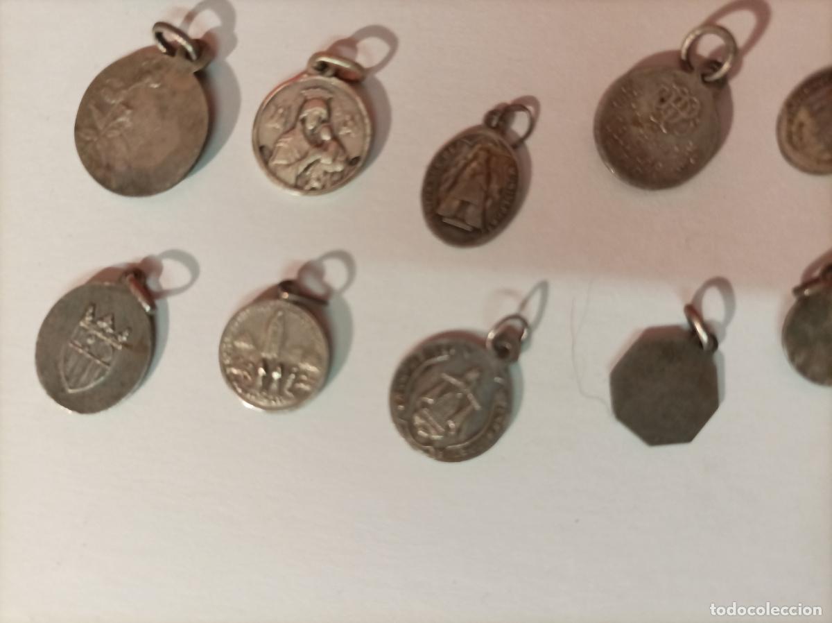 Antig&uuml;edades: LOTE DE MEDALLAS RELIGIOSAS EN PLATA - Foto 17