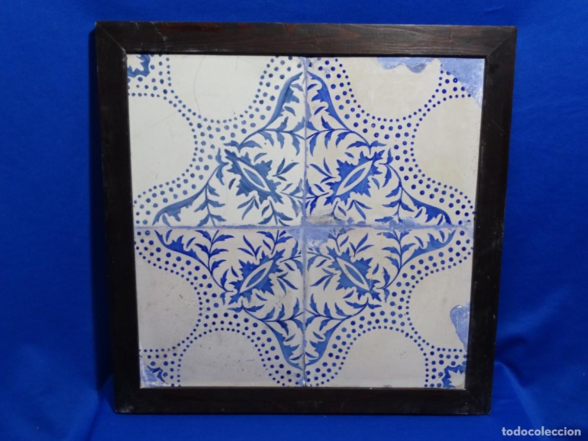 Antig&uuml;edades: MARCO CON 4 ANTIGUOS AZULEJOS CATALANES.
