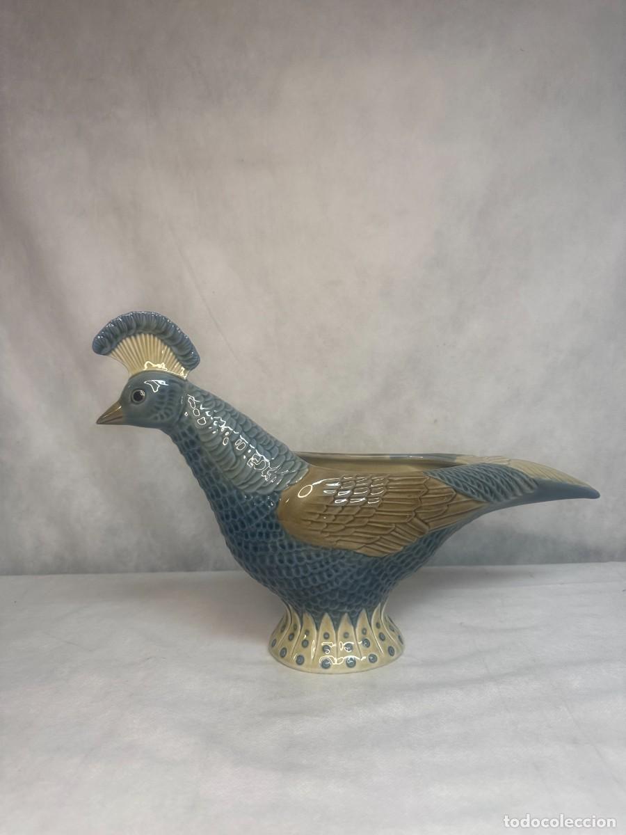 Oggetti Antichi: Lladr&oacute; - figura de Fais&aacute;n en porcelana vidriada