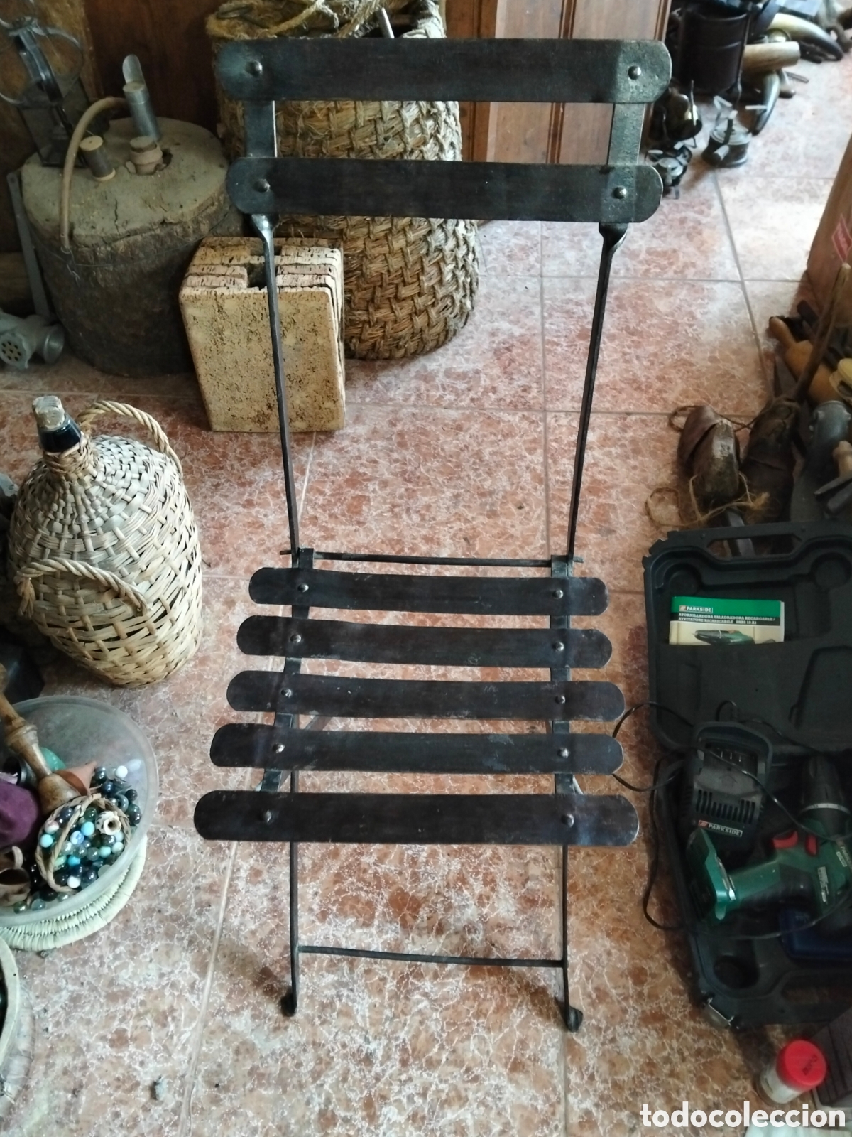 Antig&uuml;edades: SILLA ANTIGUA DE HIERRO - Foto 1