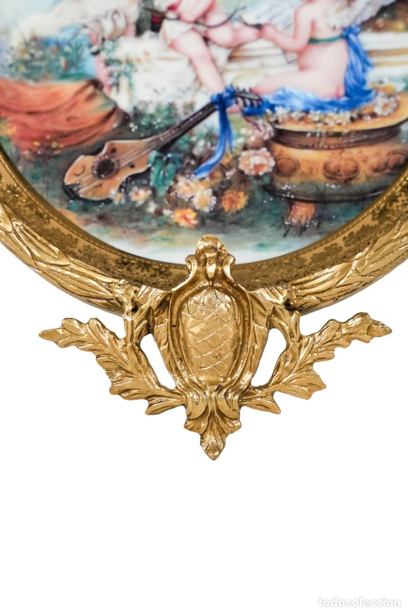 Antig&uuml;edades: Pareja de platos decorativos - Foto 3