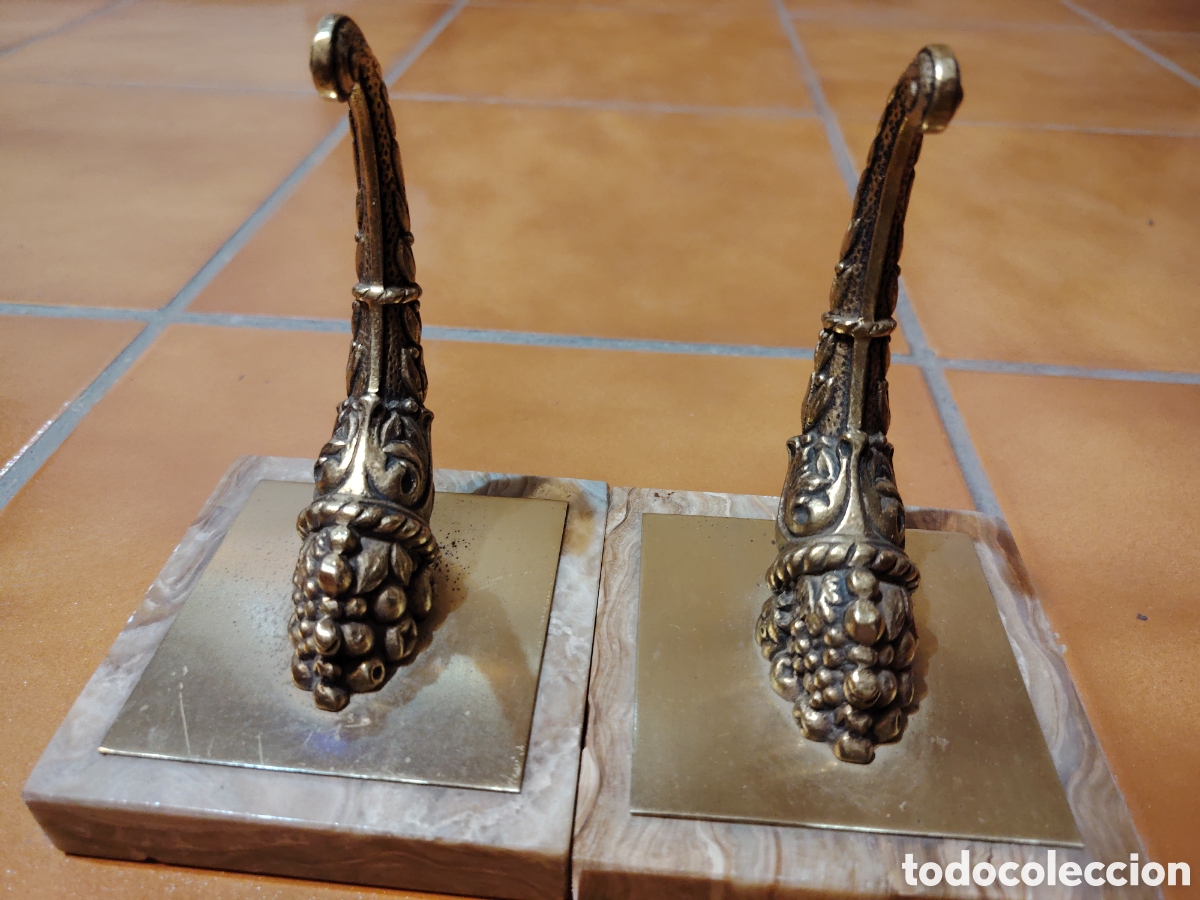 Antig&uuml;edades: Pareja de sujetalibros de bronce y m&aacute;rmol - Foto 2