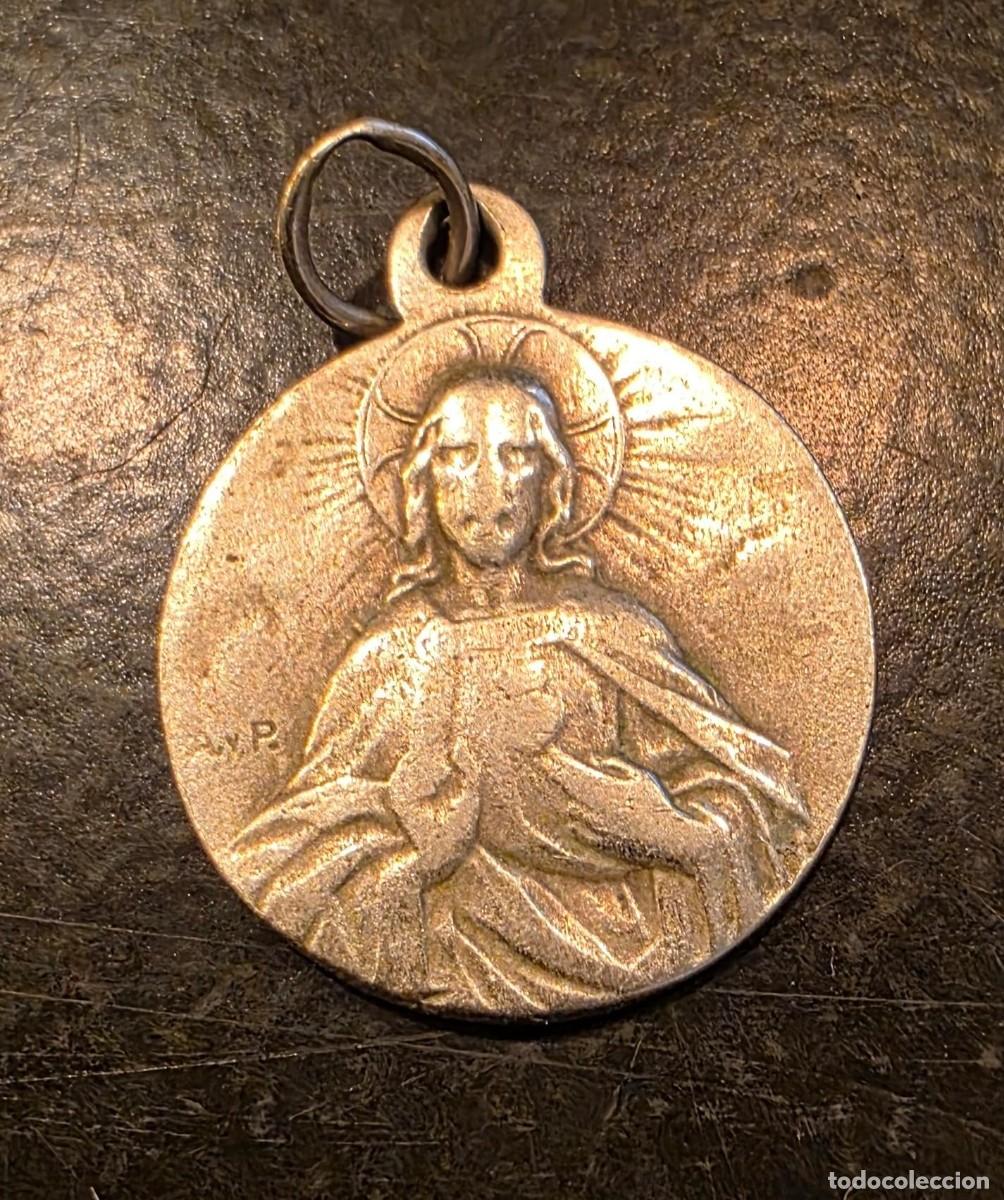 Antig&uuml;edades: Medalla religiosa antigua Sagrado Coraz&oacute;n de Jes&uacute;s y San Miguel Arc&aacute;ngel &ndash; Metal dorado &ndash; 2,5 cm