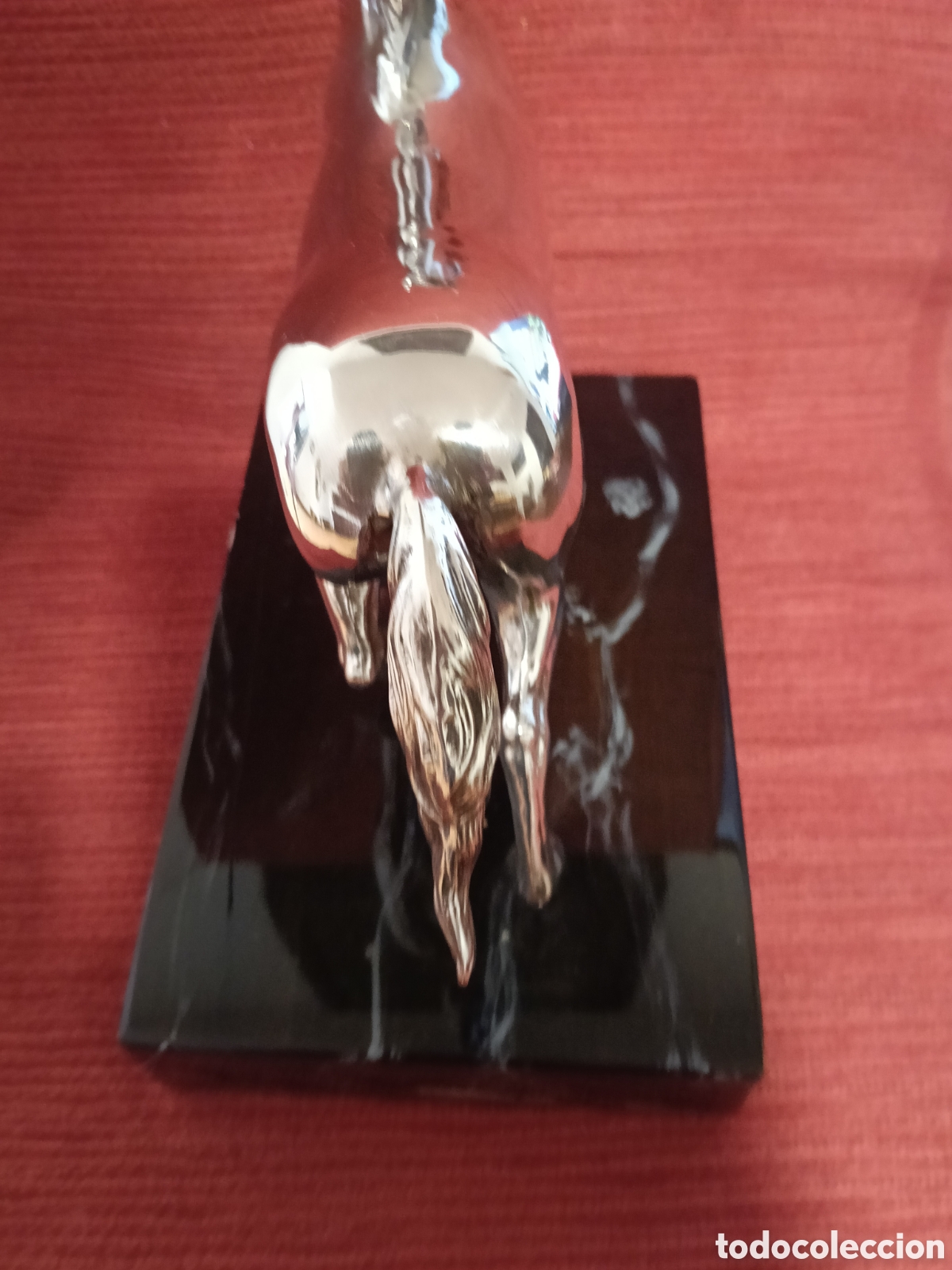 Antig&uuml;edades: Escultura caballo plateado - Foto 6