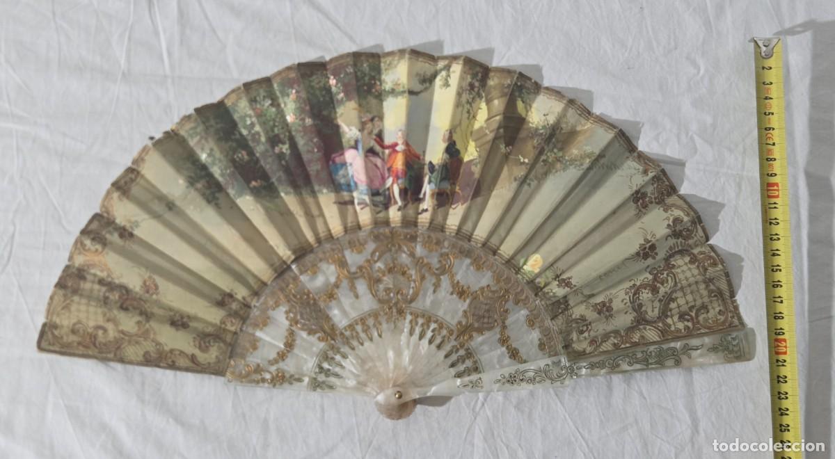 Antig&uuml;edades: Antiguo abanico de pasta s&iacute;mil n&aacute;car - Foto 14