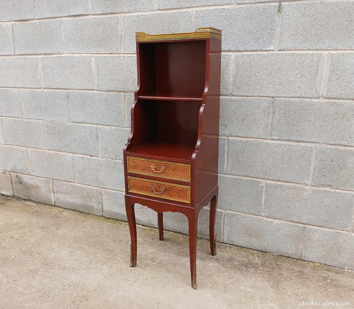 Antig&uuml;edades: Mueble auxiliar antiguo estilo Luis XV. Mesa Mesita Auxiliar noche dormitorio vintage Isabelino. - Foto 3