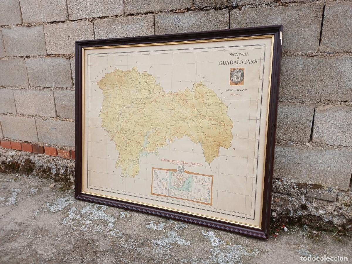 Antig&uuml;edades: Cuadro antiguo con Mapa antiguo provincia de Guadalajara 1953 Ministerio p&uacute;blico (118 cm). - Foto 3